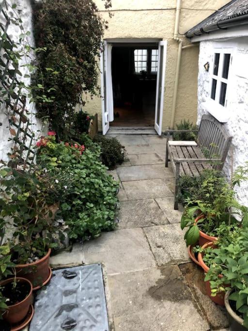 Lyme Clifftop Hideaway Lyme Regis Buitenkant foto